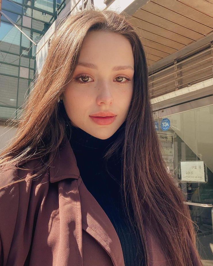 Lisa Rosh Lisa Rosh