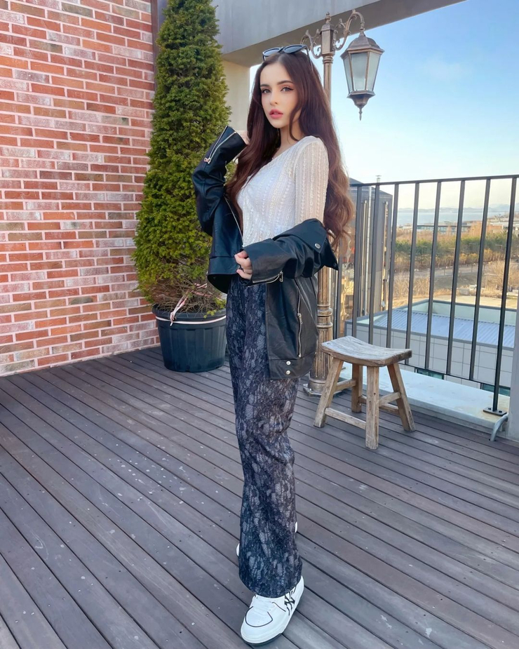 Sasha Song I