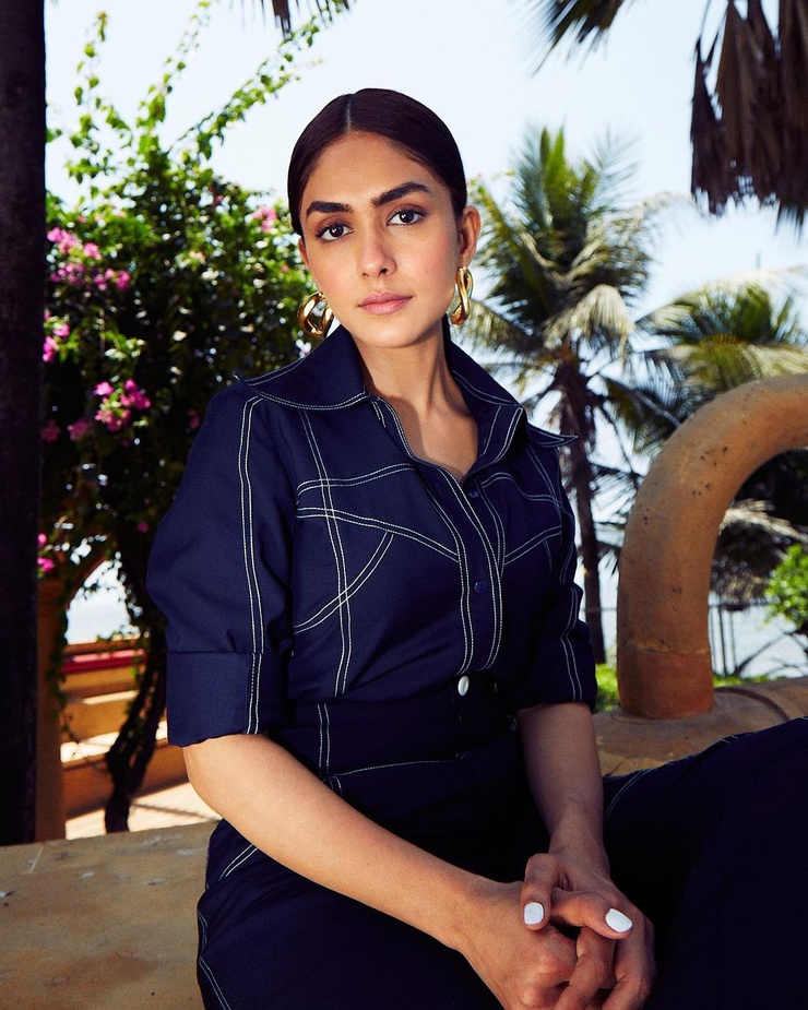 Mrunal Thakur