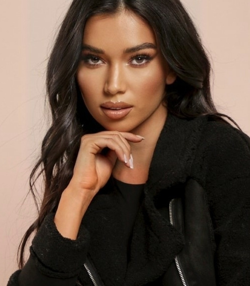 Alicia Rose II