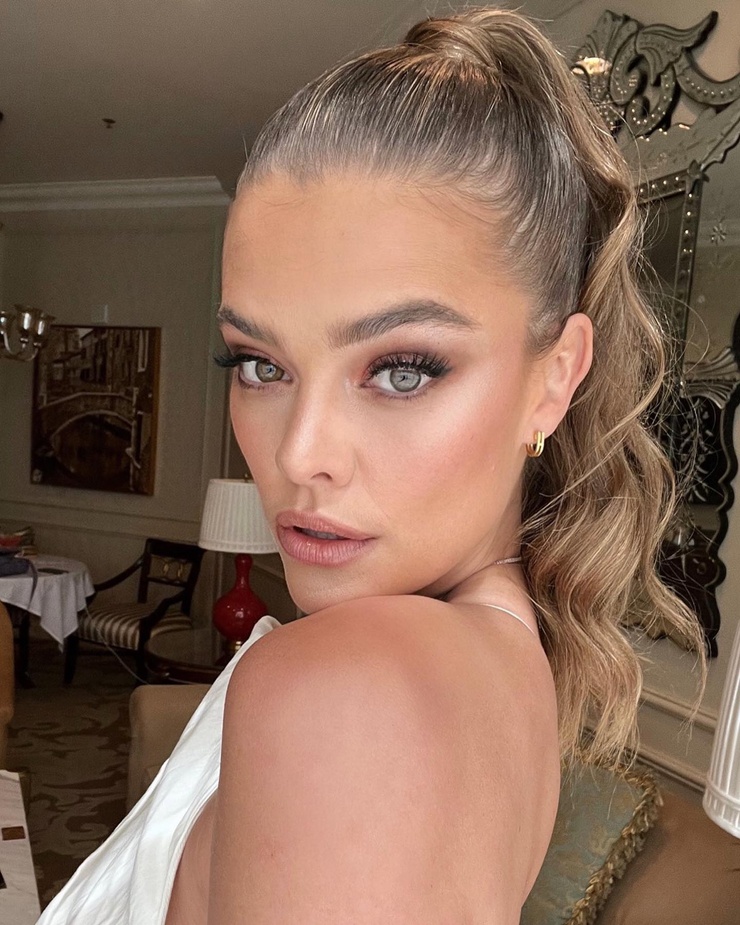 Nina Agdal Nina Agdal