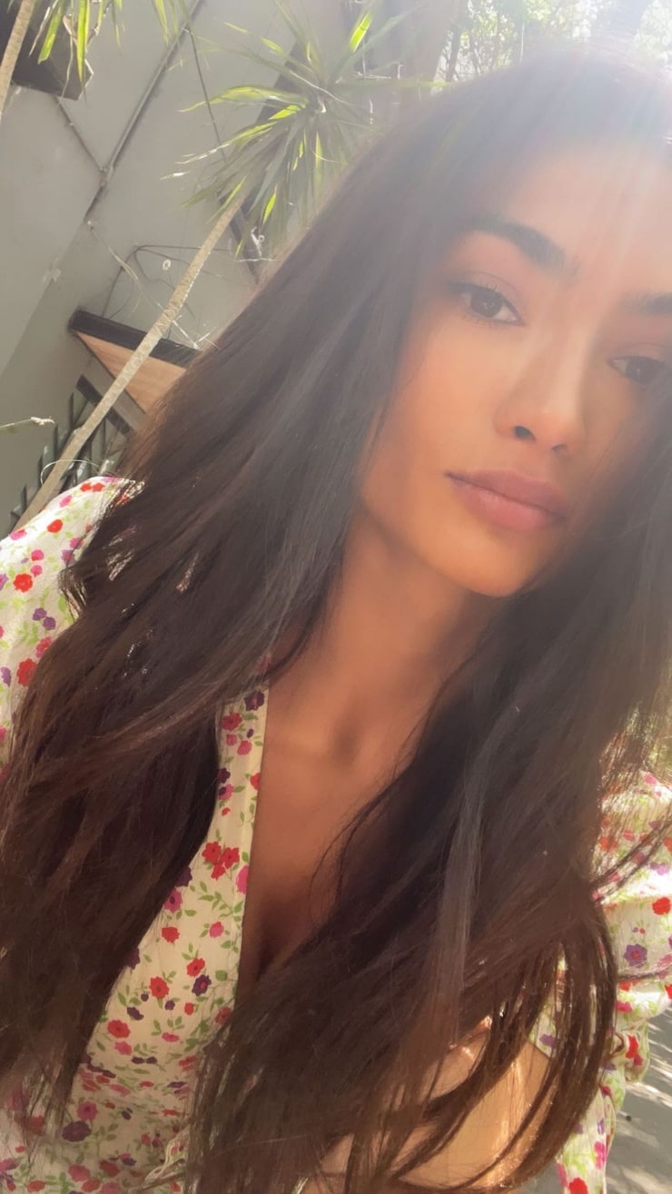 Kelly Gale