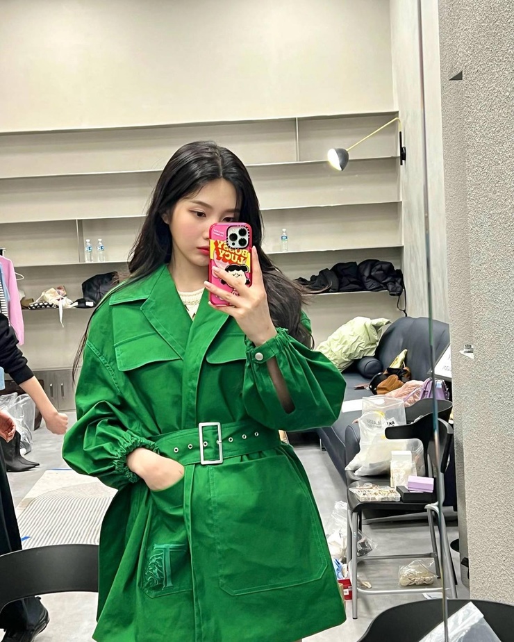 Joy (Park Soo Young)