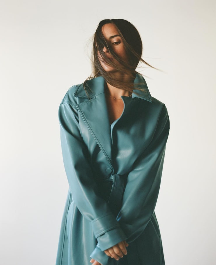 Adria Arjona