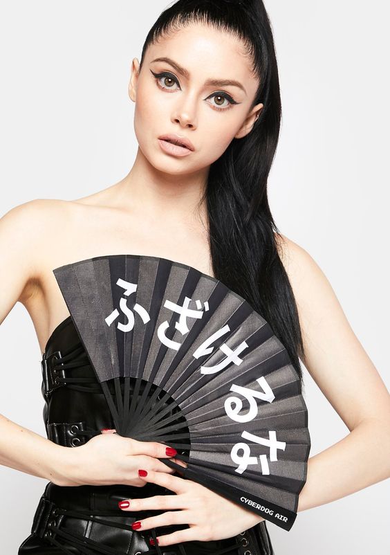 Alina Lee