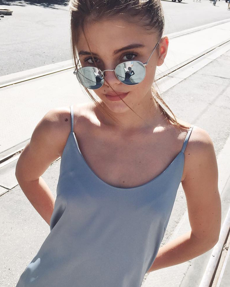 Dasha Komarova Dasha Komarova