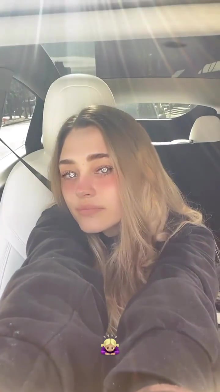 Lizzy Greene