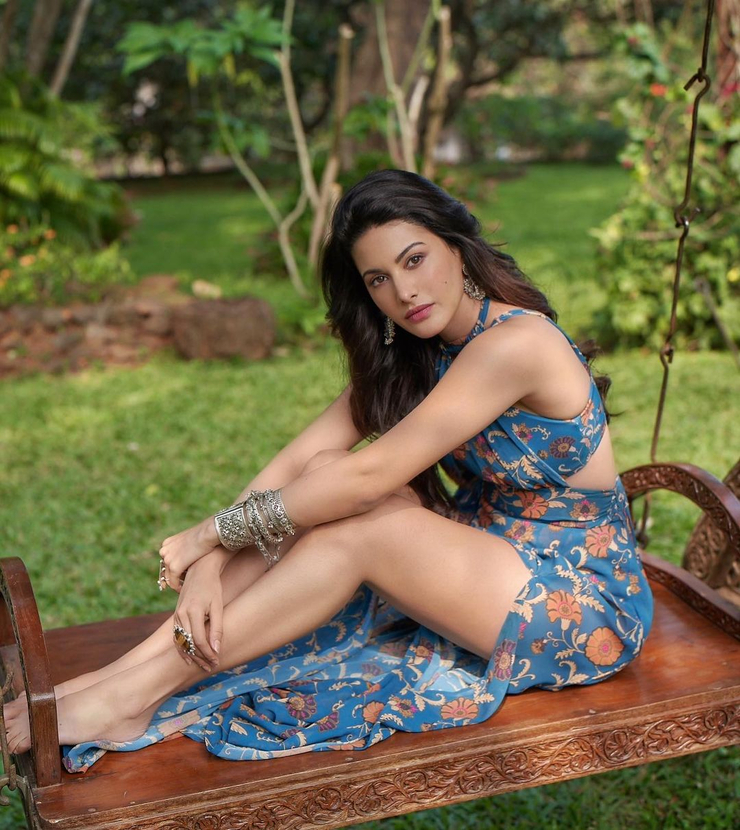 Amyra Dastur