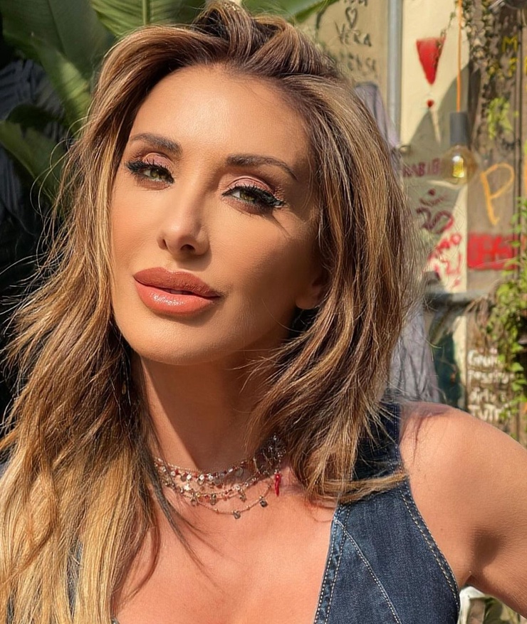Sabrina Salerno Sabrina Salerno