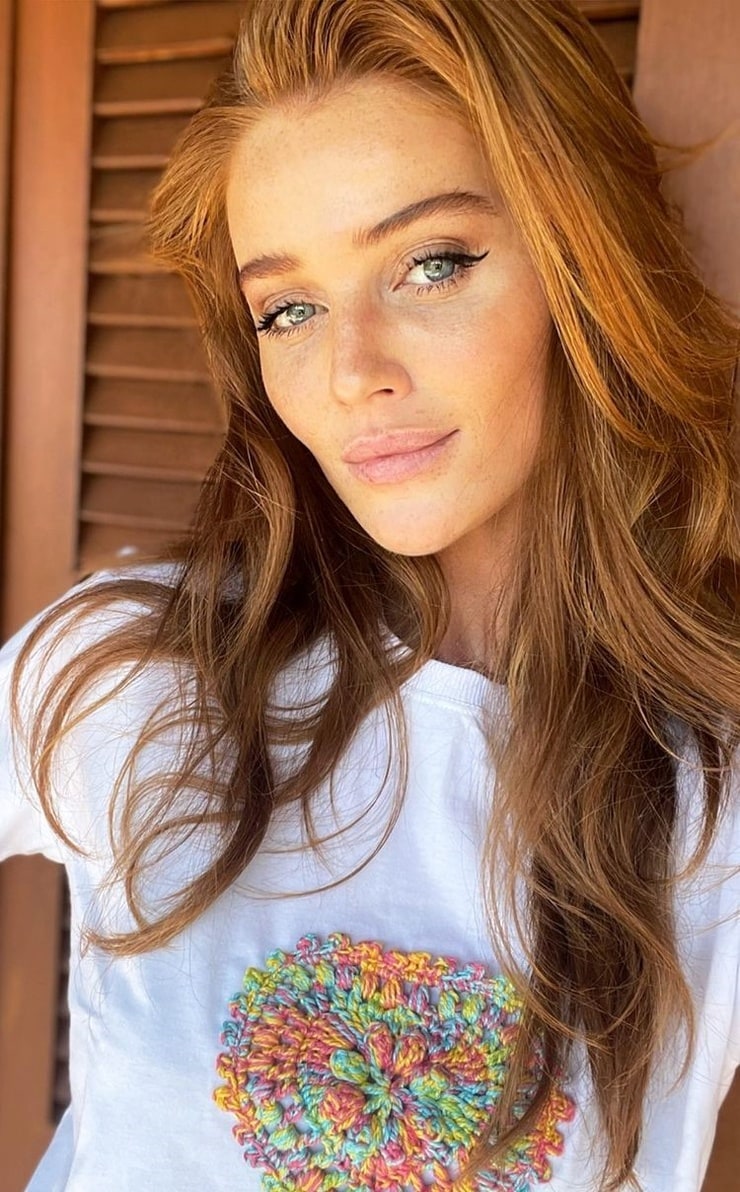 https://iv1.lisimg.com/image/25096787/740full-cintia-dicker.jpg