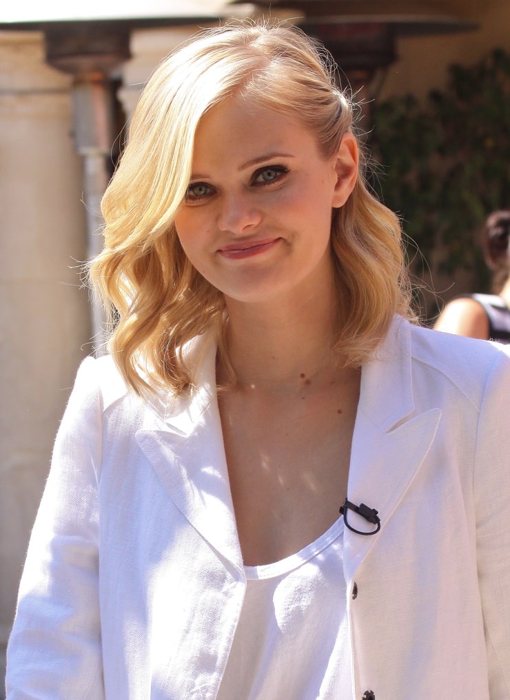 Sara Paxton