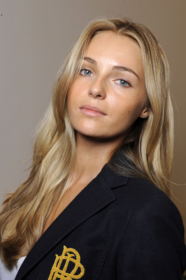 Valentina Zelyaeva Valentina Zelyaeva