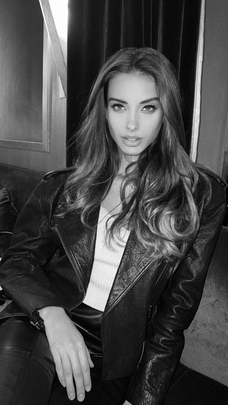 Liza Kovalenkoo Liza Kovalenkoo