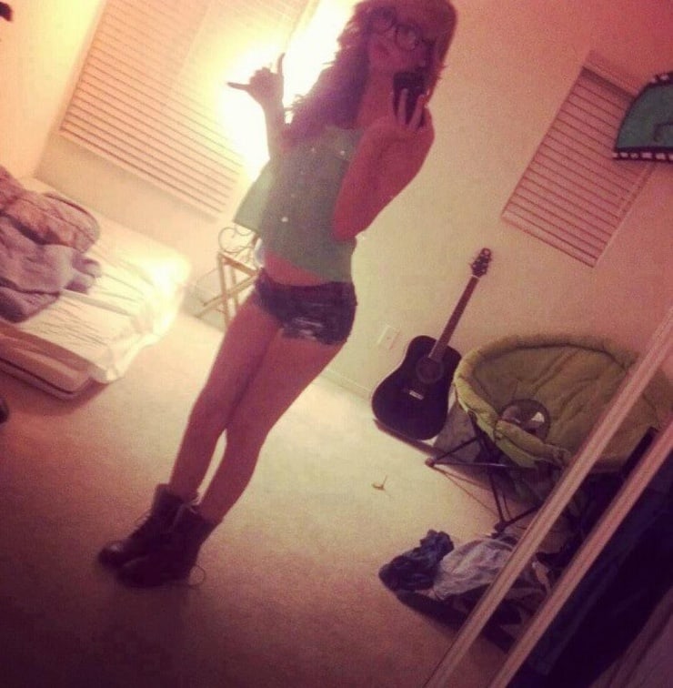 Acacia clark