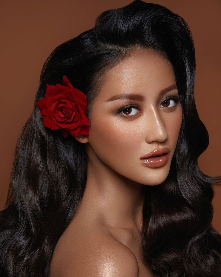 Ayu Maulida Ayu Maulida