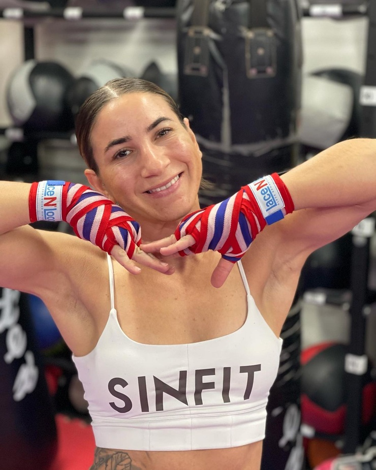 Tecia Torres