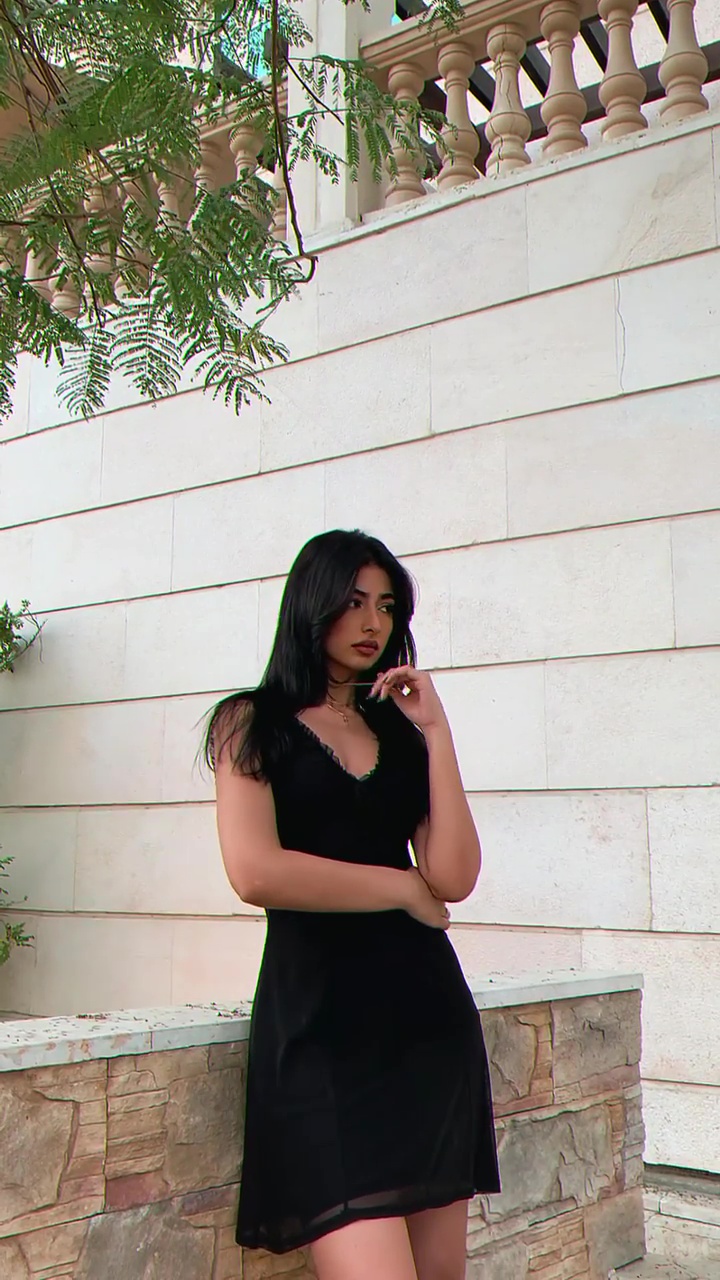 Iffat Marashi