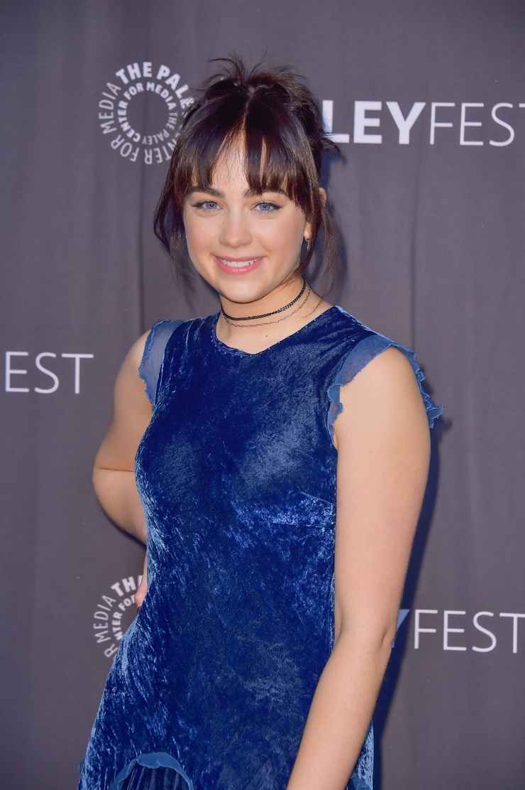 Mary Mouser