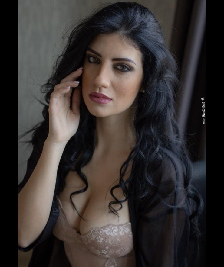 Sharon De Luca