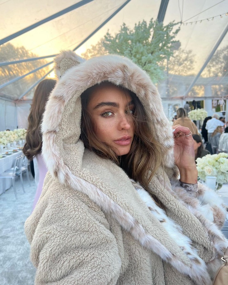 Sommer Ray