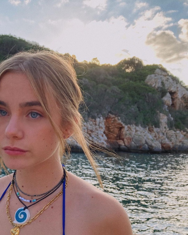Clara Galle