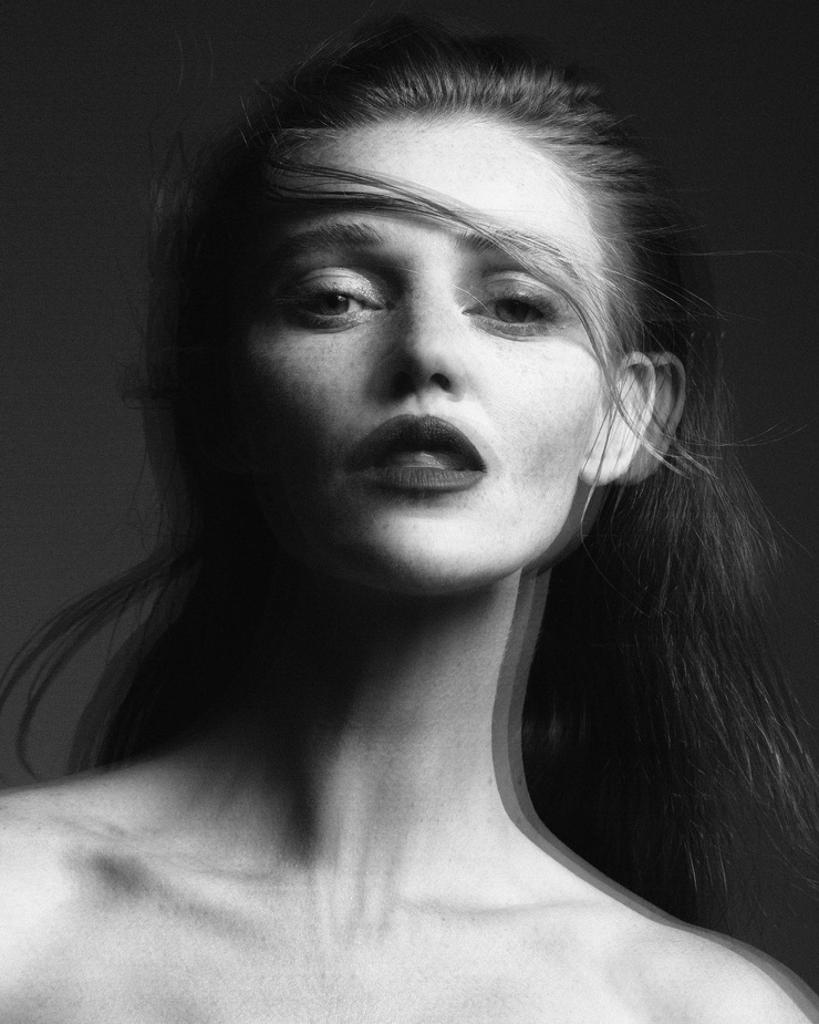 Cintia Dicker Cintia Dicker