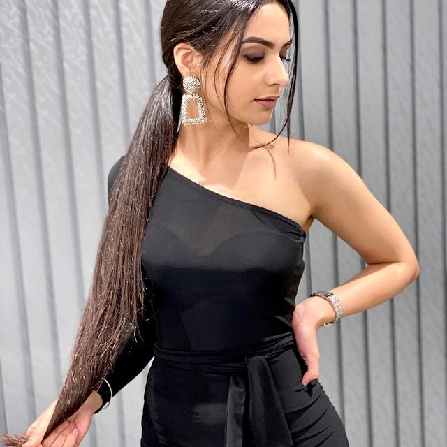Tivneer Kaur