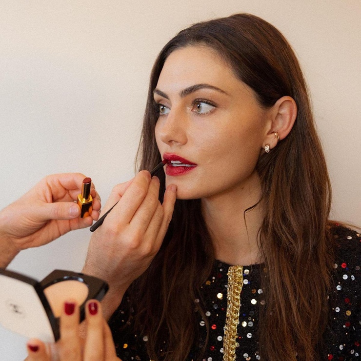 Phoebe Tonkin