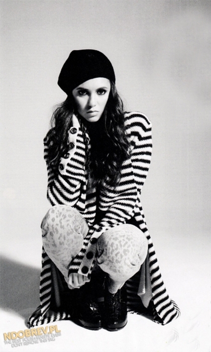 Nina Dobrev