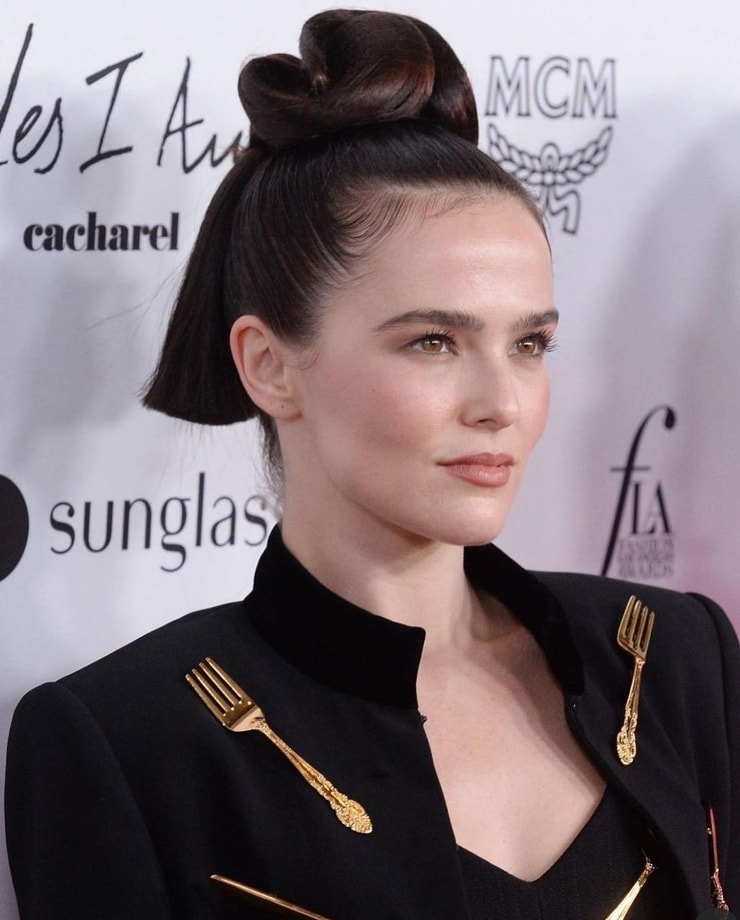 Zoey Deutch