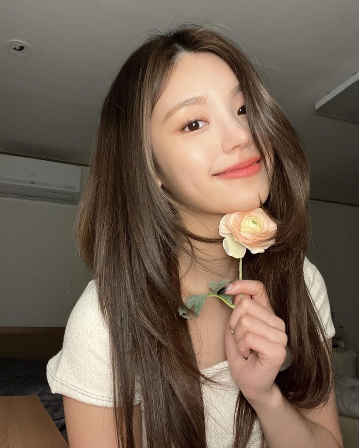 Hwang Yeji