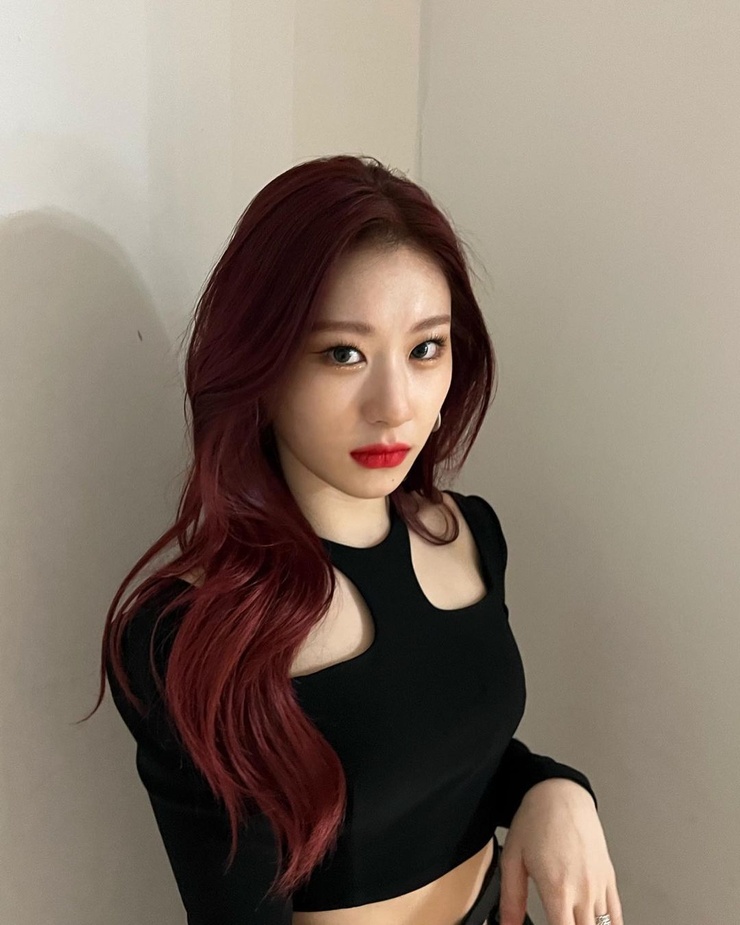Lee Chaeryeong Lee Chaeryeong