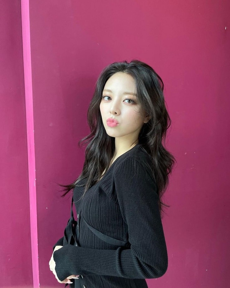 Shin Yuna