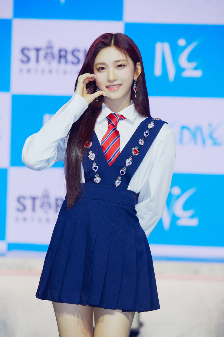 Hyun-seo Lee