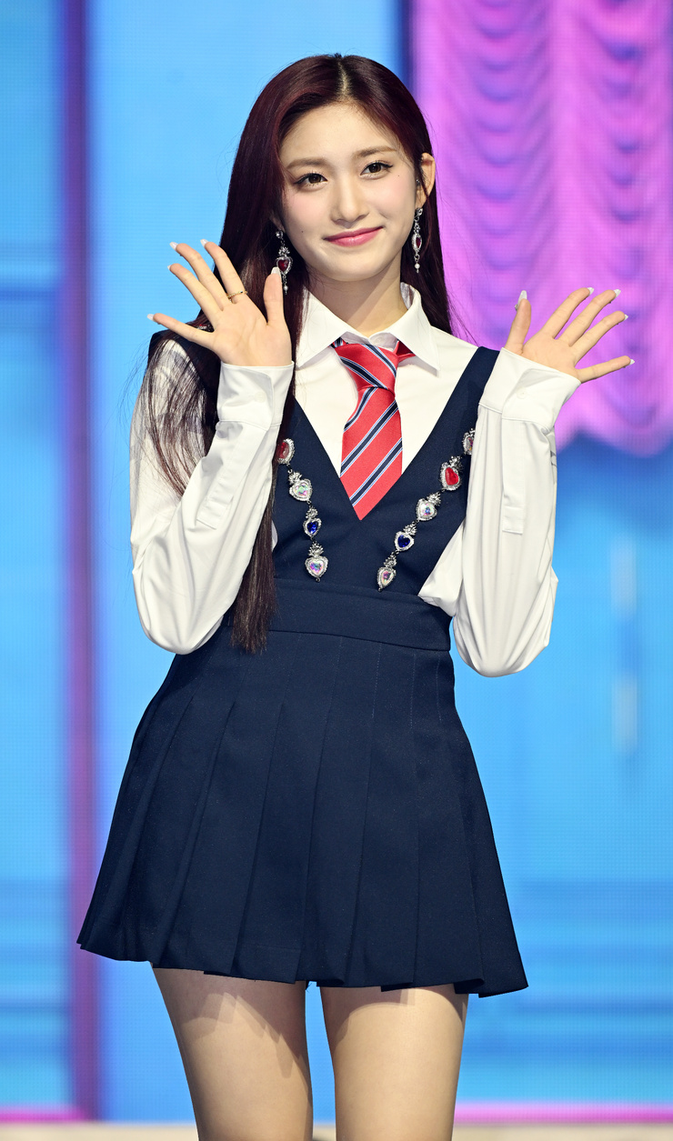 Hyun-seo Lee