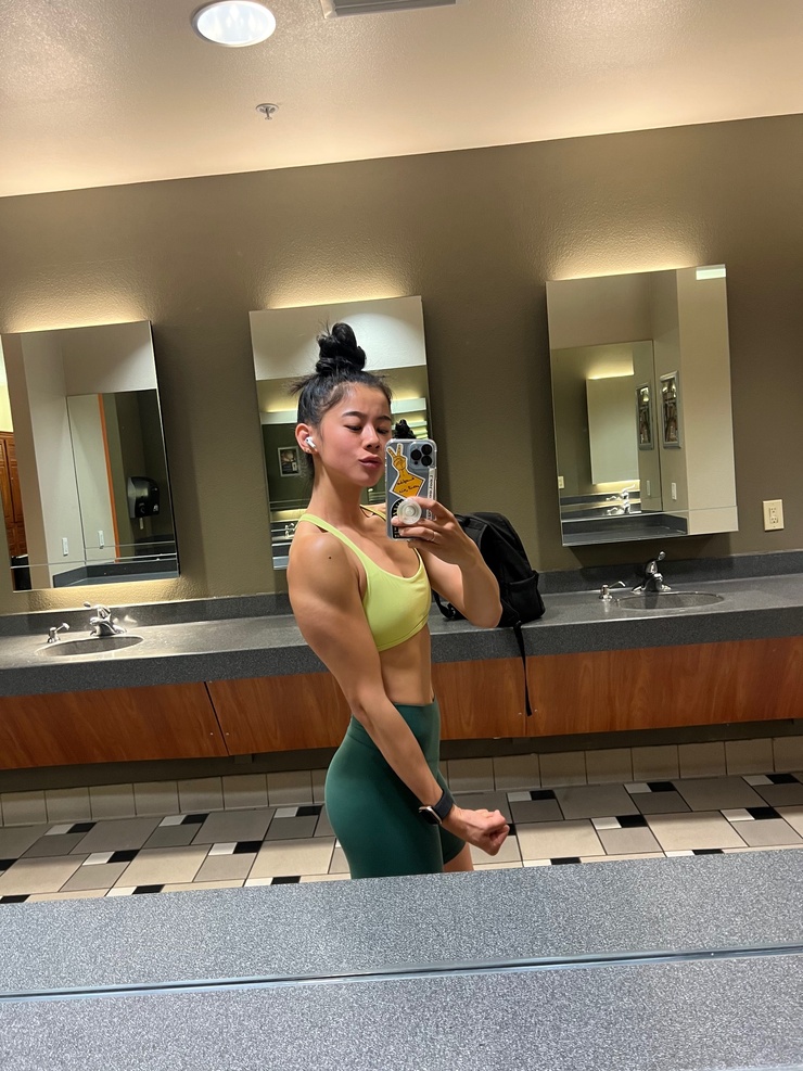 Leah Lewis