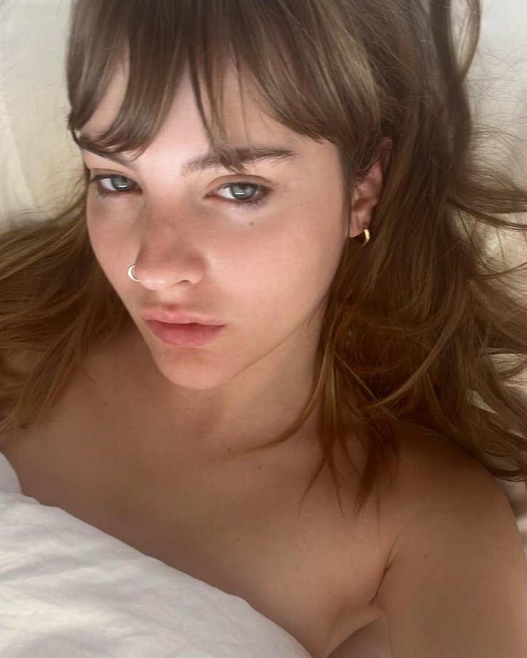 Victoria De Angelis