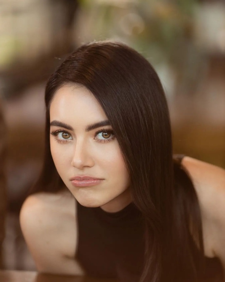 Davika Hoorne