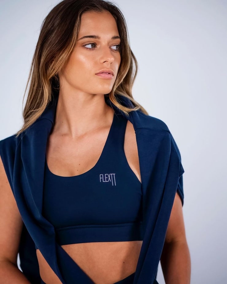 taya brooks taya brooks