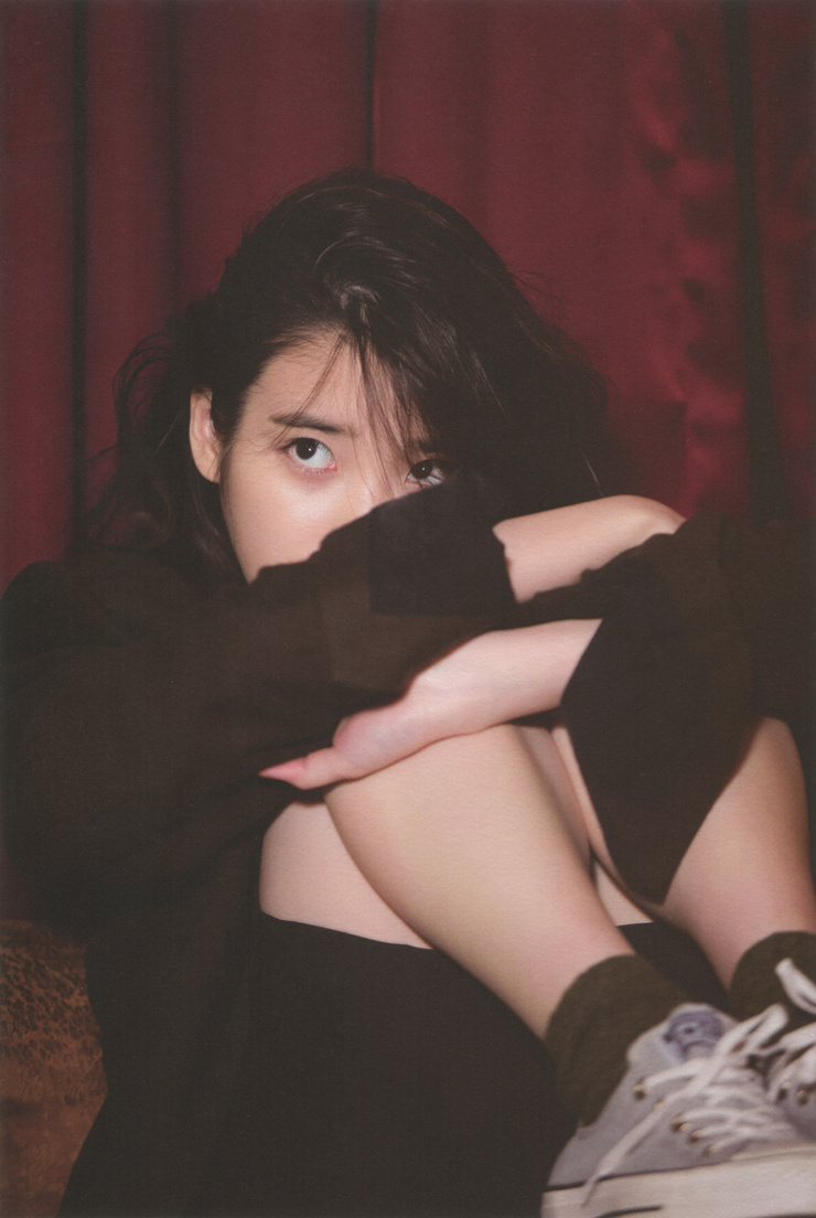 IU