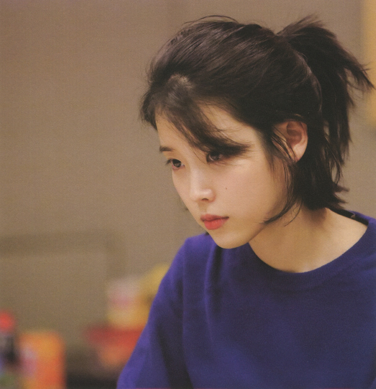 IU