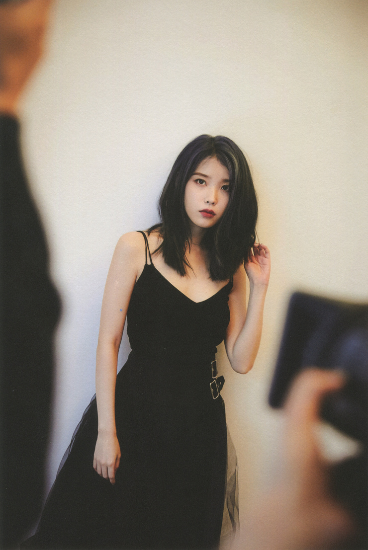 IU