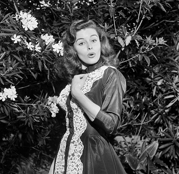 Elaine Stewart