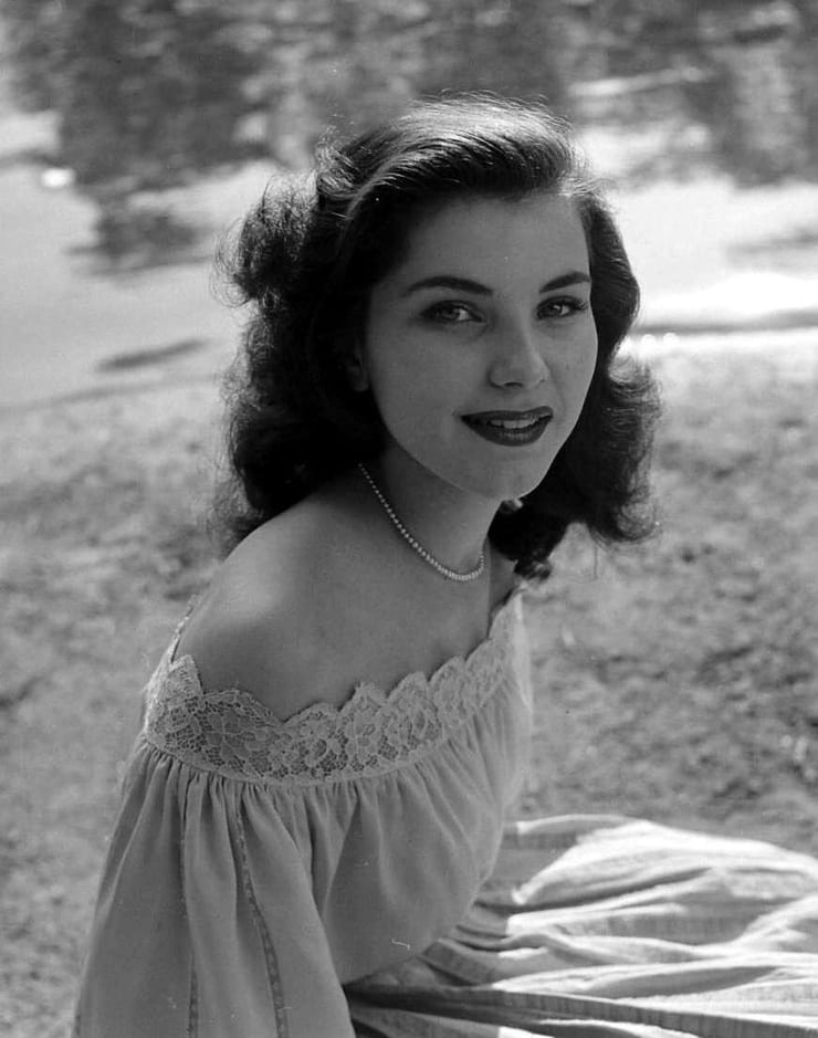 Debra Paget