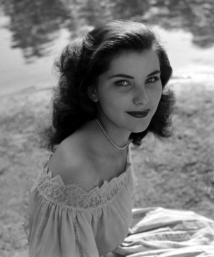 Debra Paget