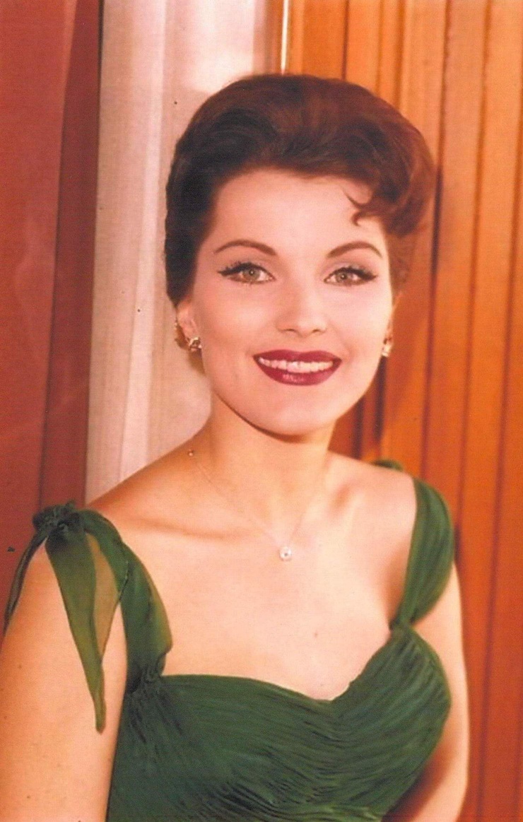 Picture of Debra Paget