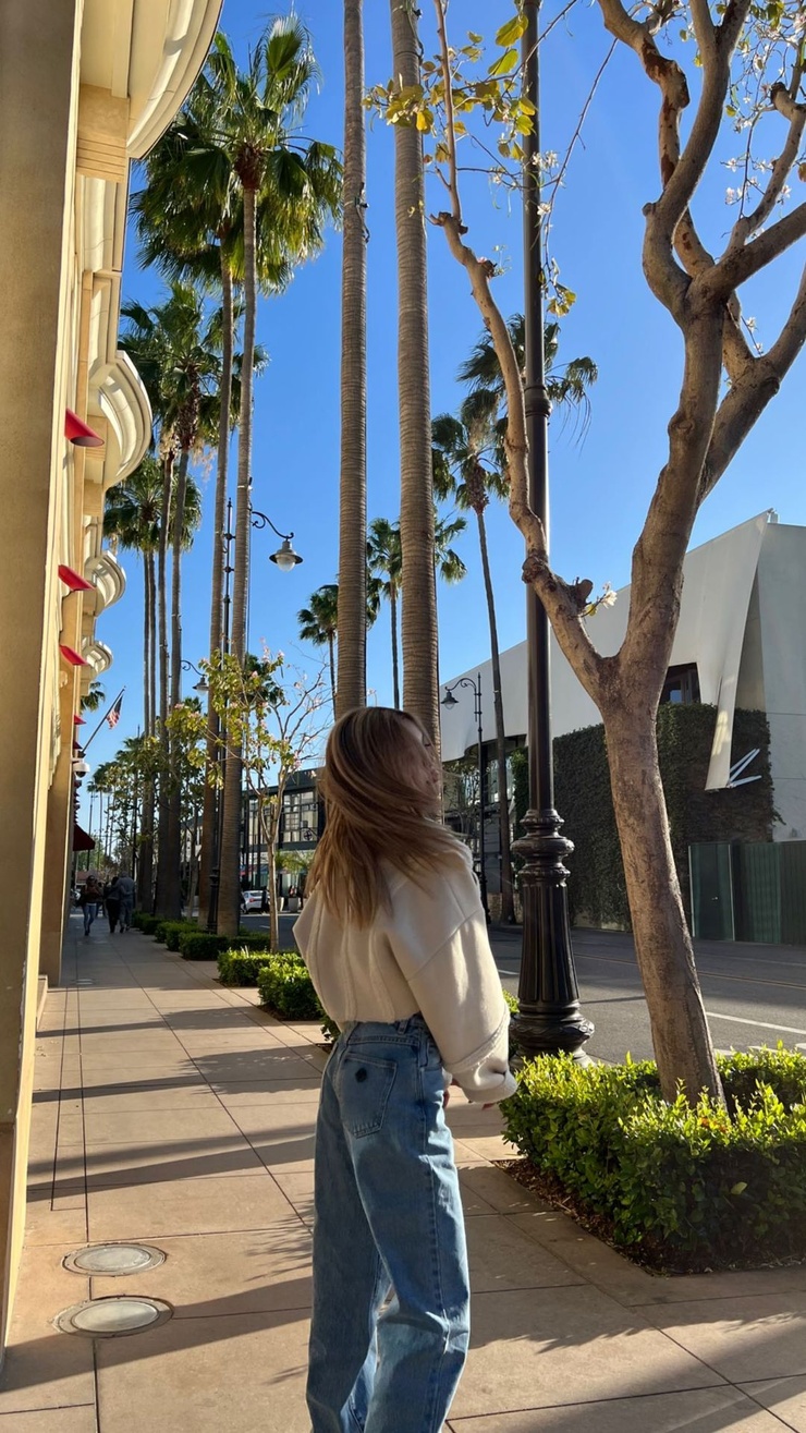 Lily Maymac