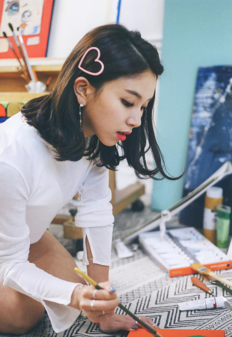 Son Chae Young