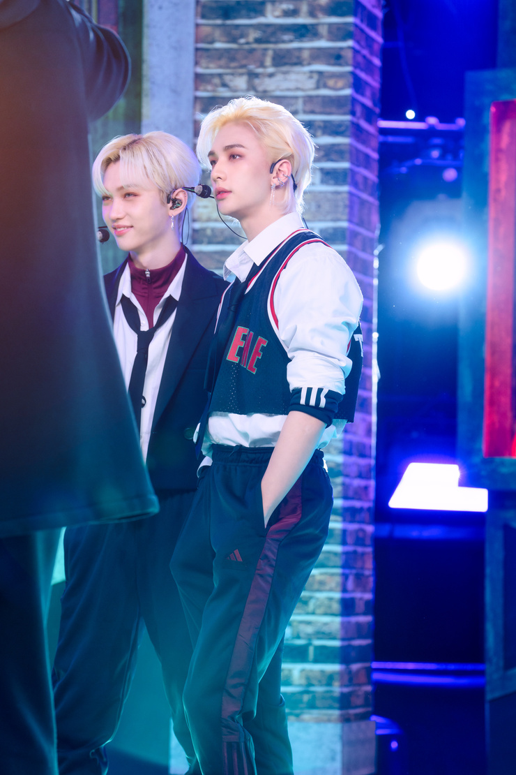 Hyun-Jin Hwang Hyun-Jin Hwang