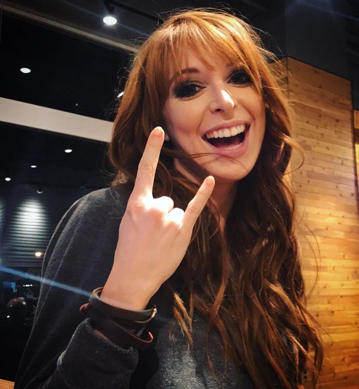 Lisa Foiles